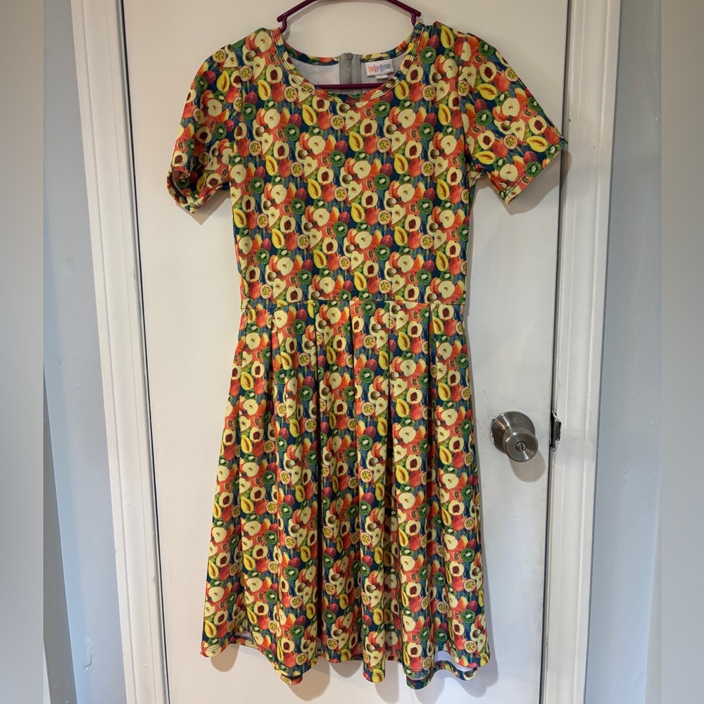 NWOT LuLaRoe Amelia dress size S